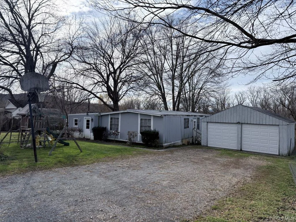 Photo of 23 Clearview Road
