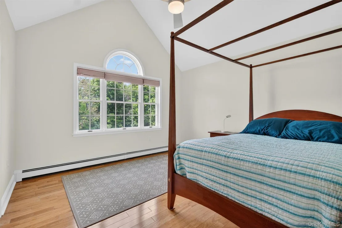 Photo of 8 Twin Spring Lane