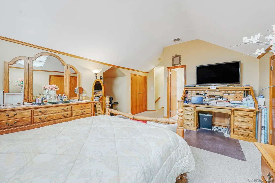 Photo of 167 Shaw Avenue