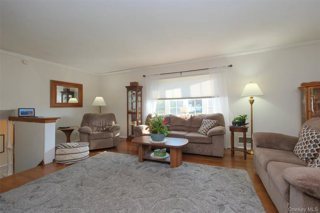 Photo of 1434 Elm Street