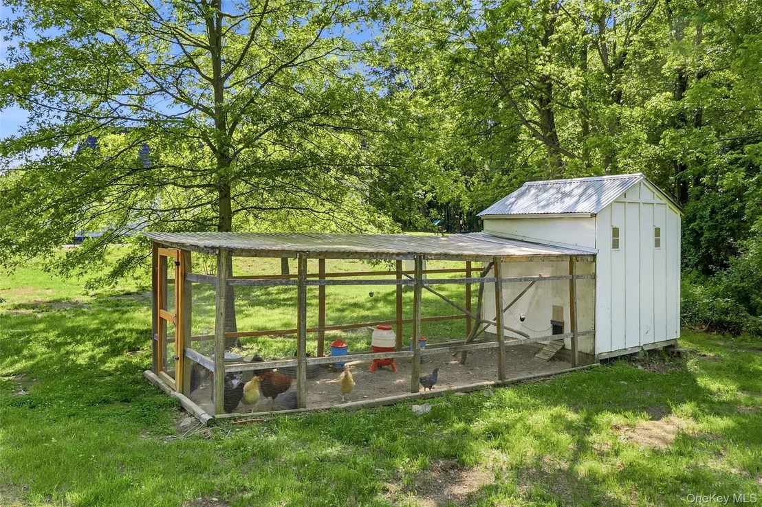 Photo of 18 Barnstormer Lane