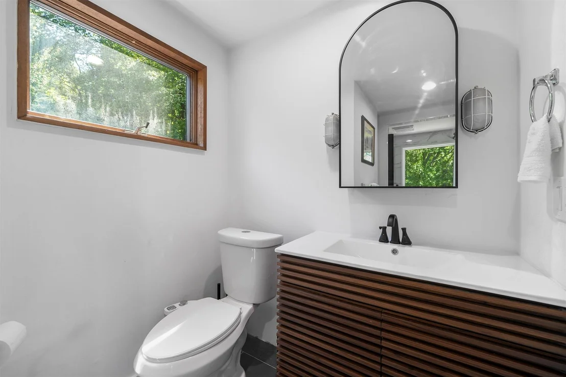 Photo of 42 Raspberry Lane