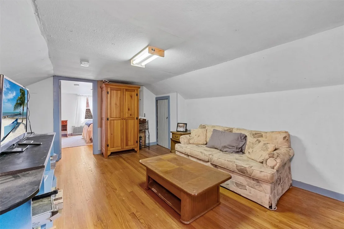 Photo of 224 Manchester Road
