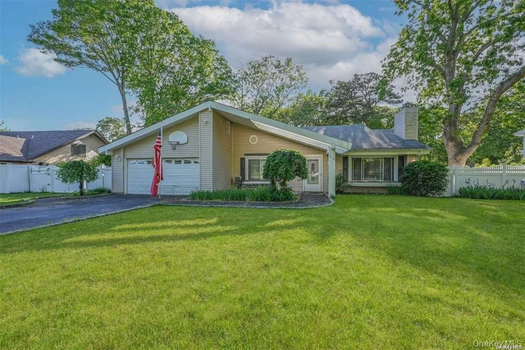 Photo of 38 Glenmere Lane