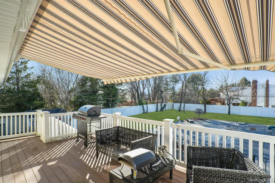 Photo of 108 Hayrick Lane