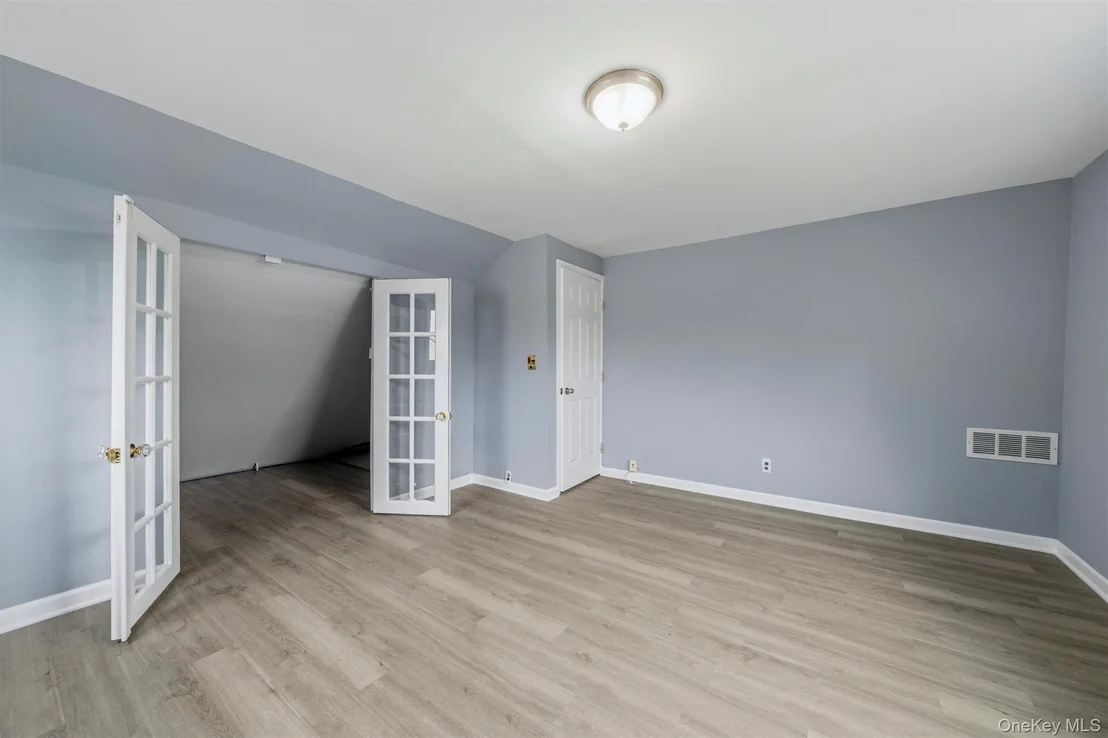 Photo of 14 Robyn Drive