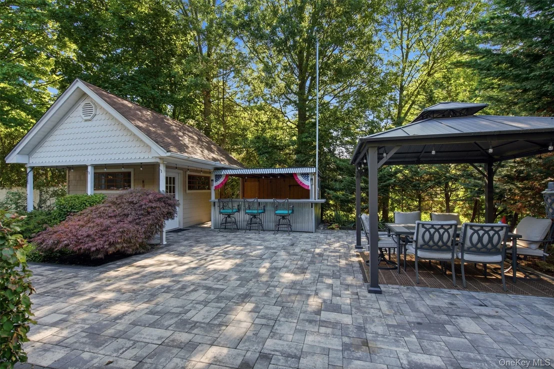 Photo of 83 Hedgerow