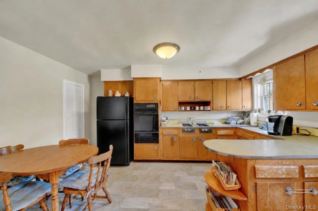 Photo of 561 Logan Avenue