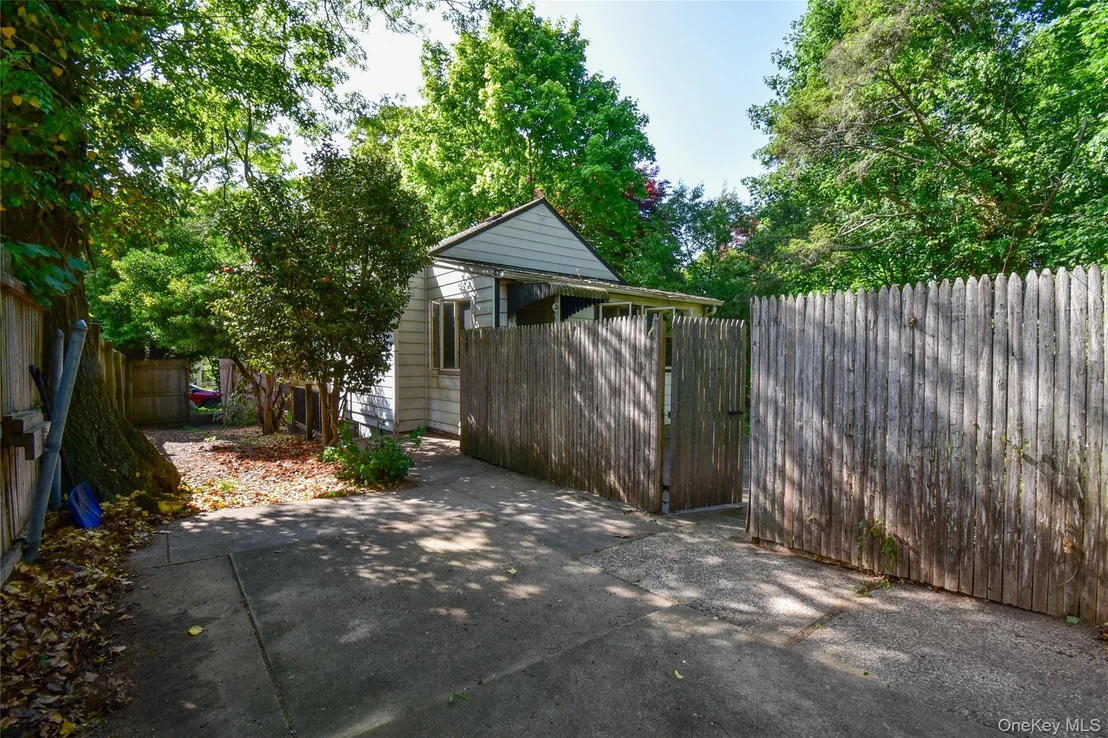 Photo of 82 Cherry Road
