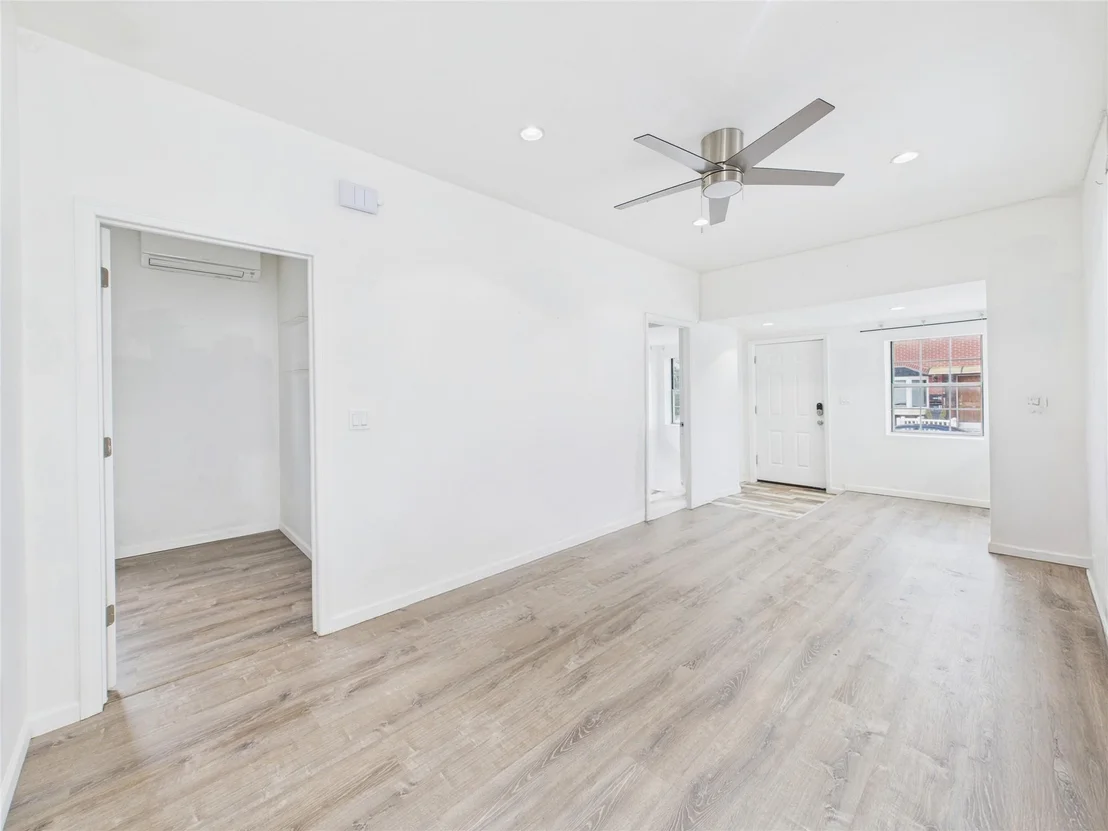 Photo of 102 Carroll Street