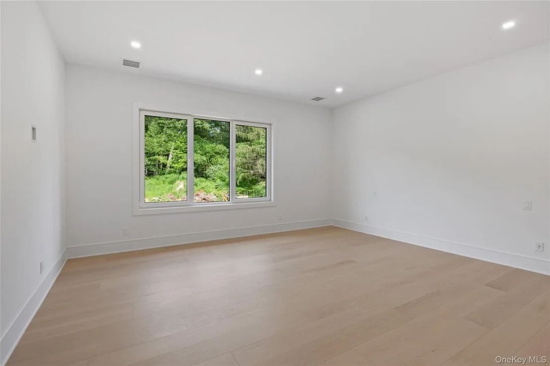 Photo of 5 Somner Drive