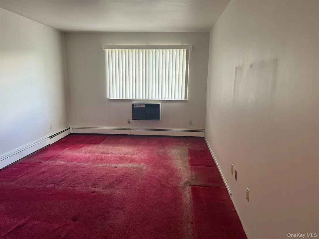 Photo of Unit 7D4 at 1840 Crompond Road