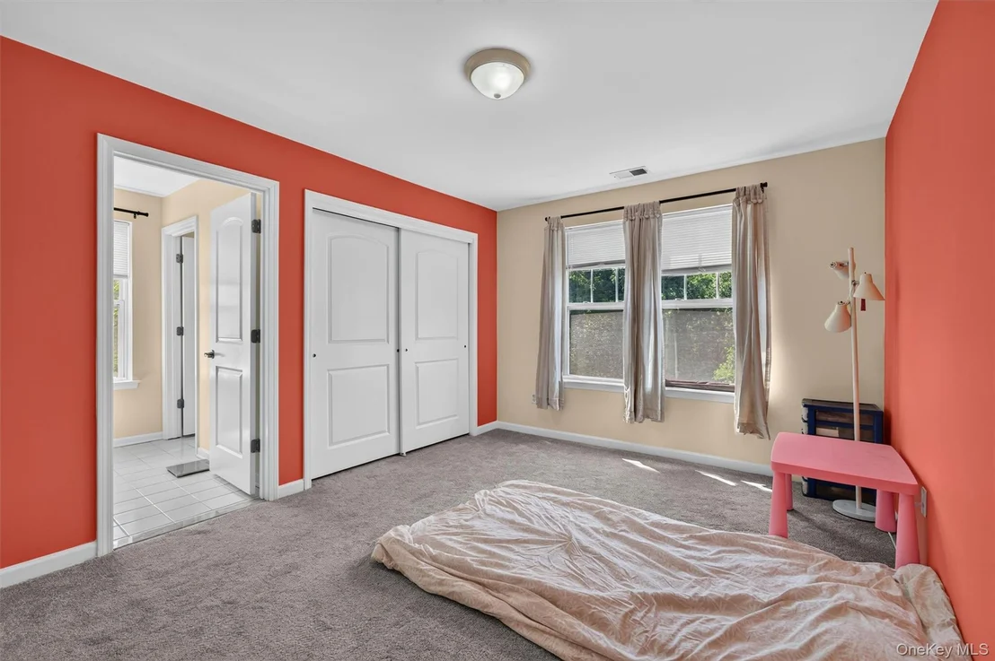 Photo of 37 Meadow View Drive