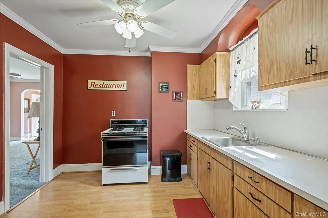 Photo of 136 Madison Street