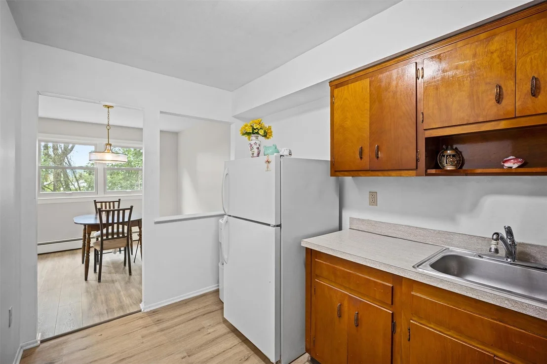Photo of 75 Vails Gate Heights Drive