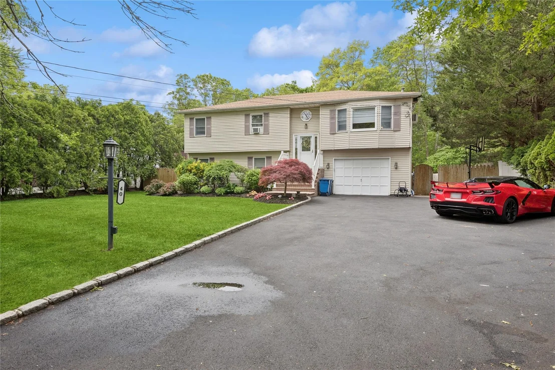 Photo of 40 Dillmont Drive