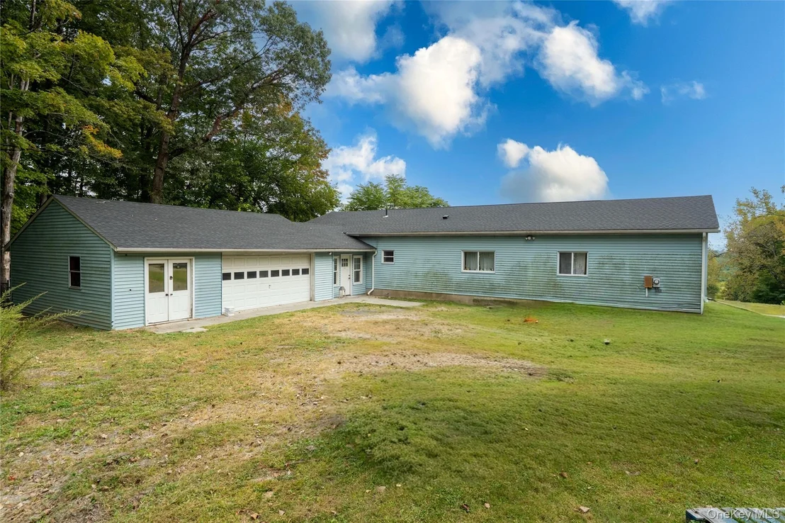 Photo of 8 Edwards Lane