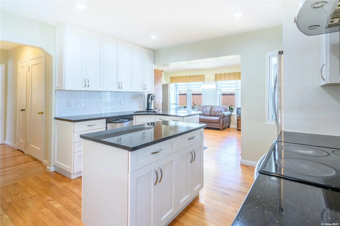 Photo of 73 Devonshire Drive