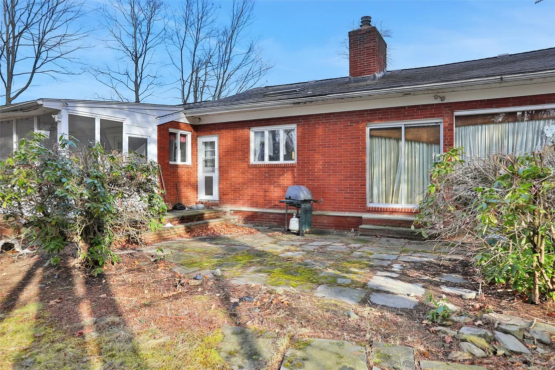 Photo of 2 Cedar Cliff Lane