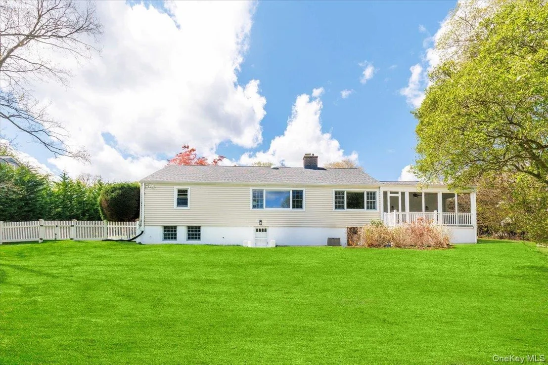 Photo of 17 Rock Ridge Drive