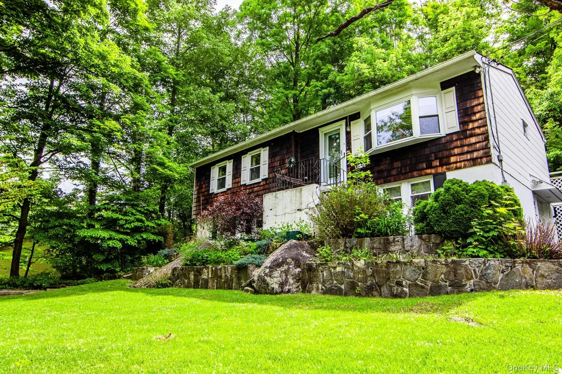 Photo of 36 Rochambeau Road