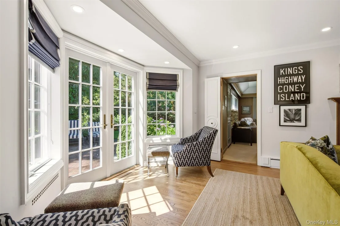 Photo of 2 Saint Marks Place