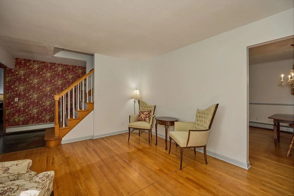Photo of 152 Bart Drive