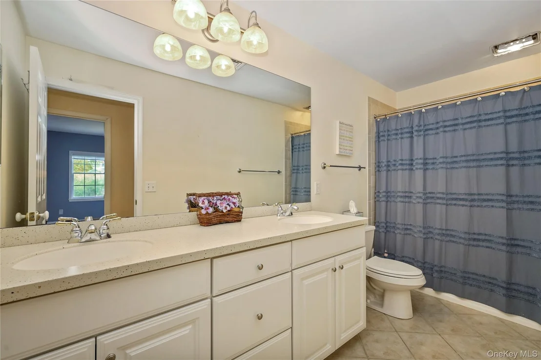 Photo of 20 Parkview Circle