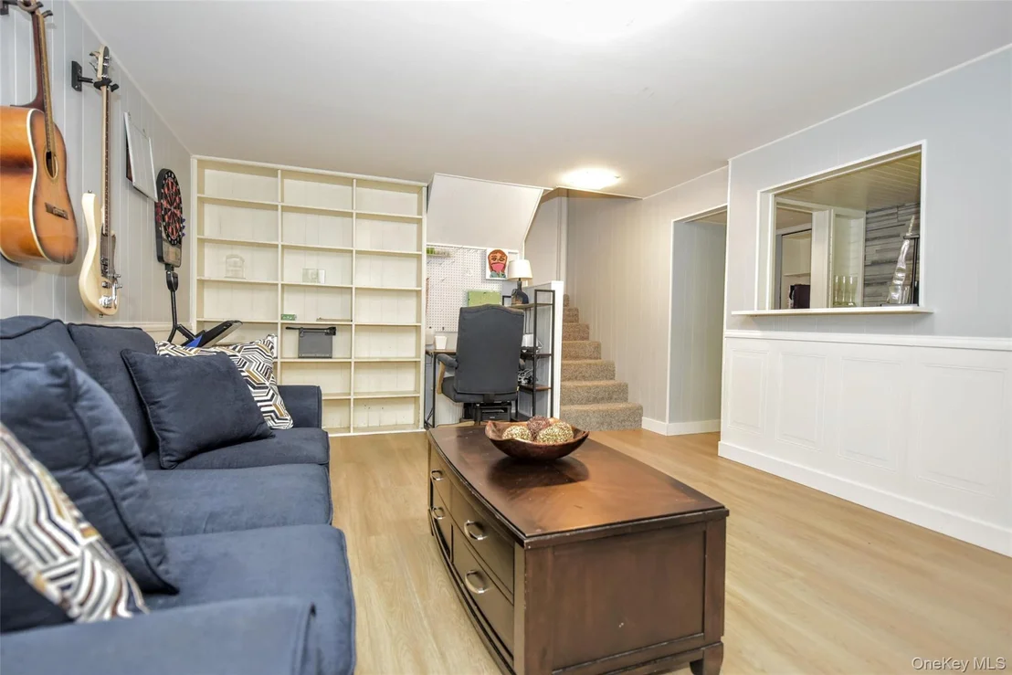 Photo of 3 Forest Knoll Drive