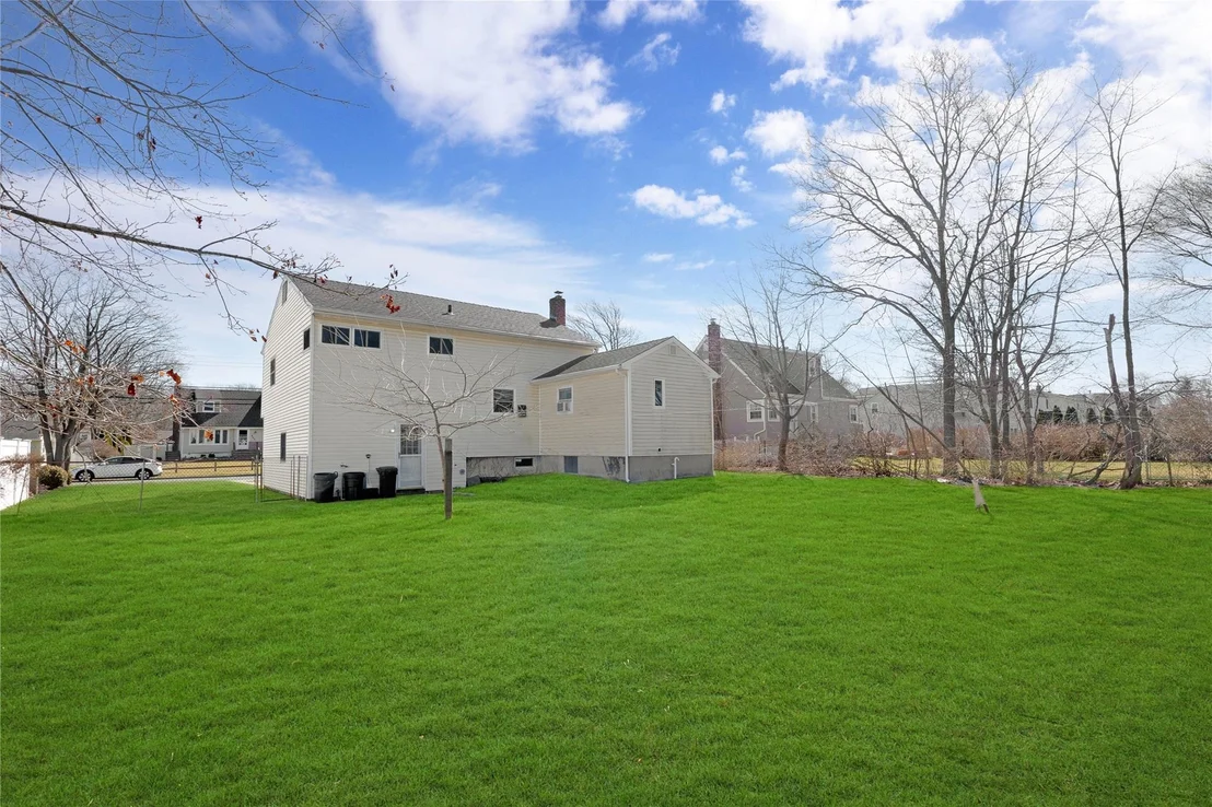 Photo of 624 Peter Paul Drive