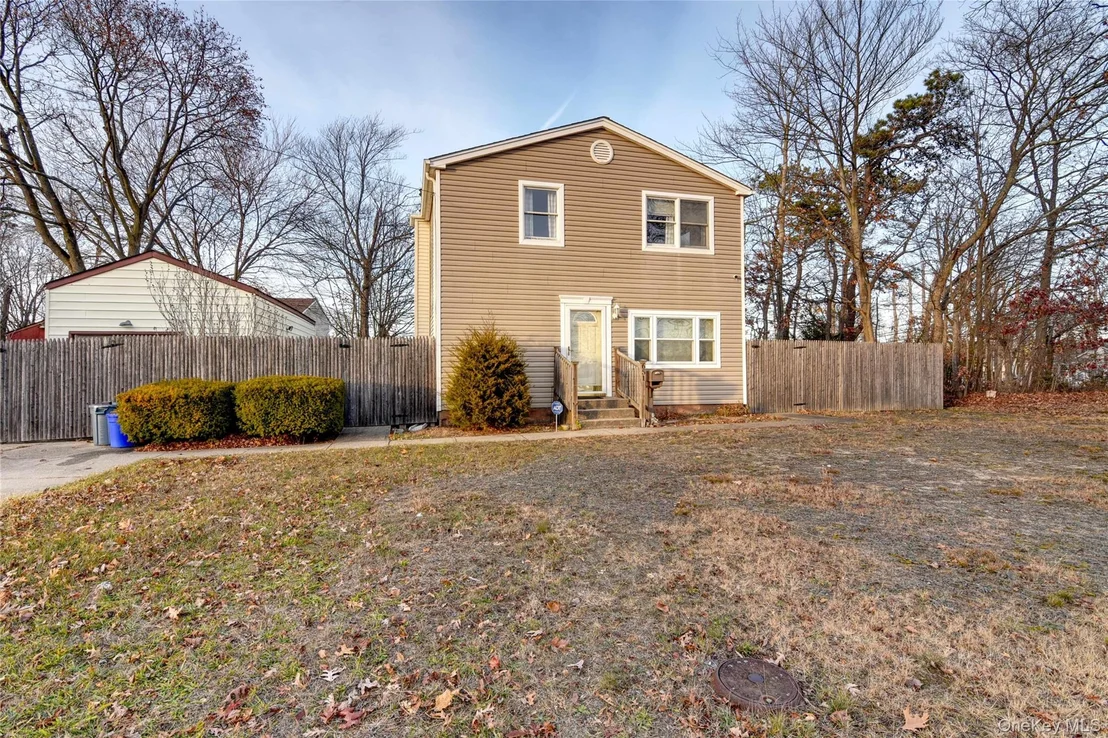 Photo of 651 Windmill Avenue
