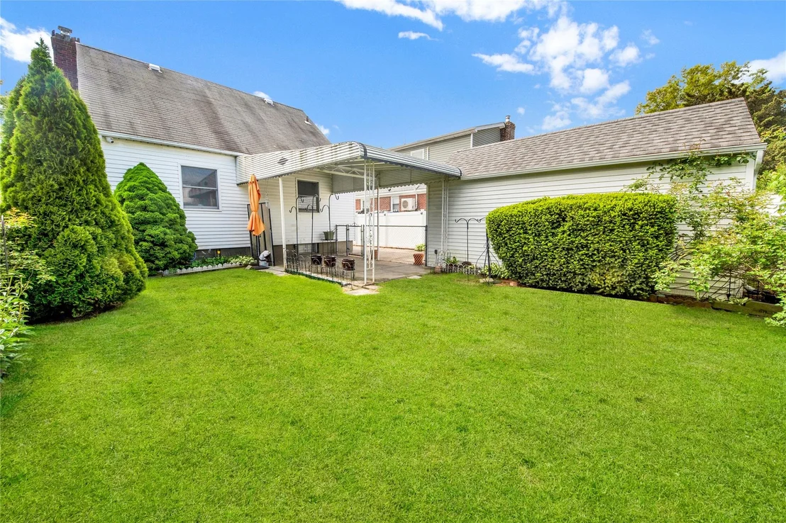 Photo of 21 Irving Street