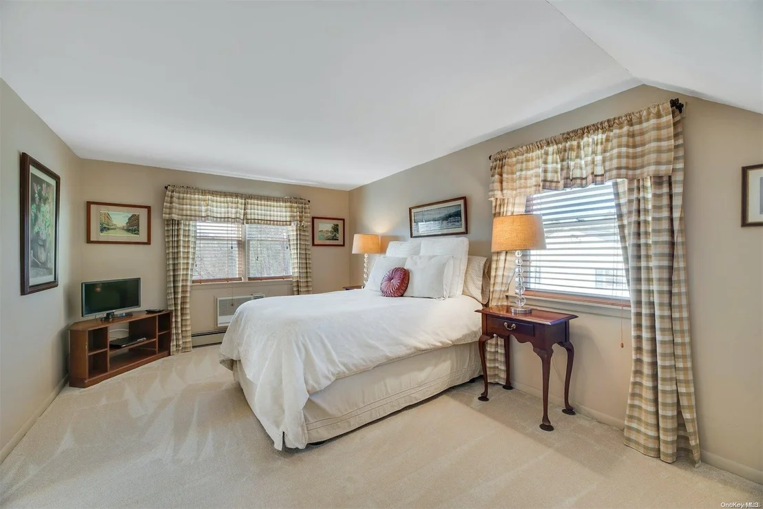 Photo of 225 Washington Avenue