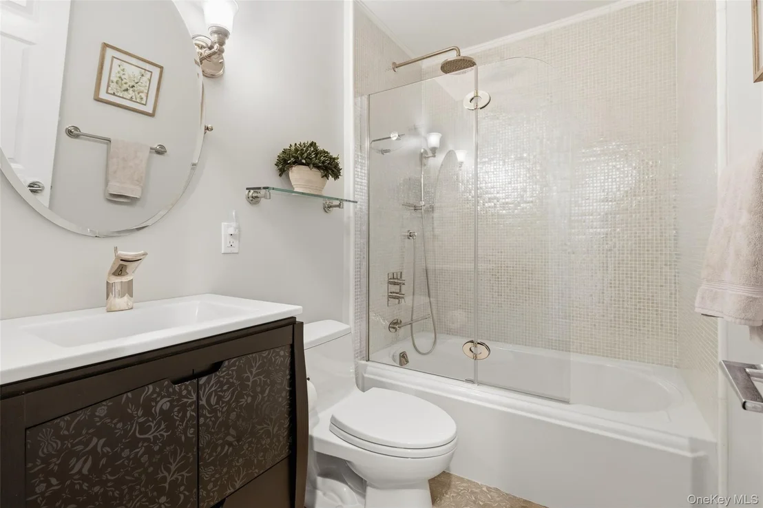 Photo of 116 Huntley Drive