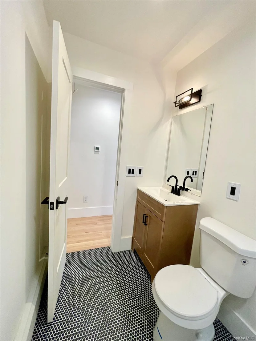 Photo of 10 Frederick