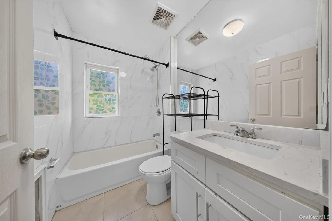 Photo of 27-30 165th Street