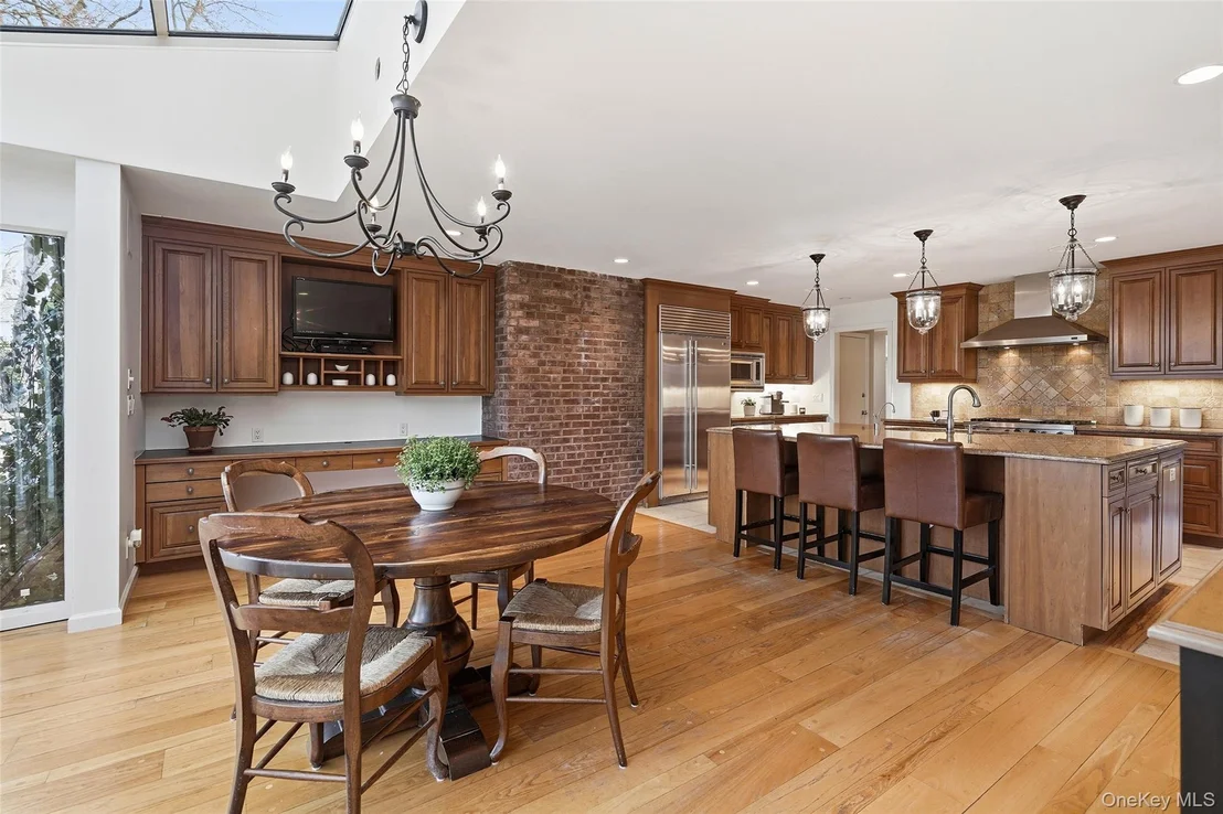 Photo of 18 Tamarac Trail