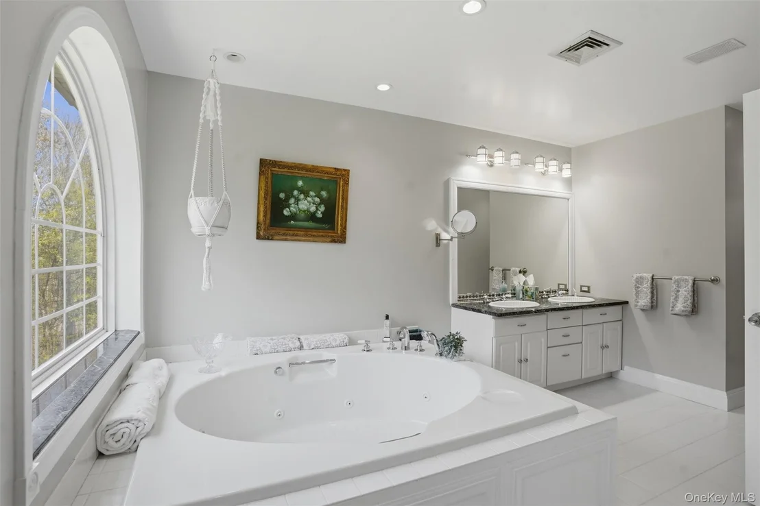 Photo of 17 Skyview Lane