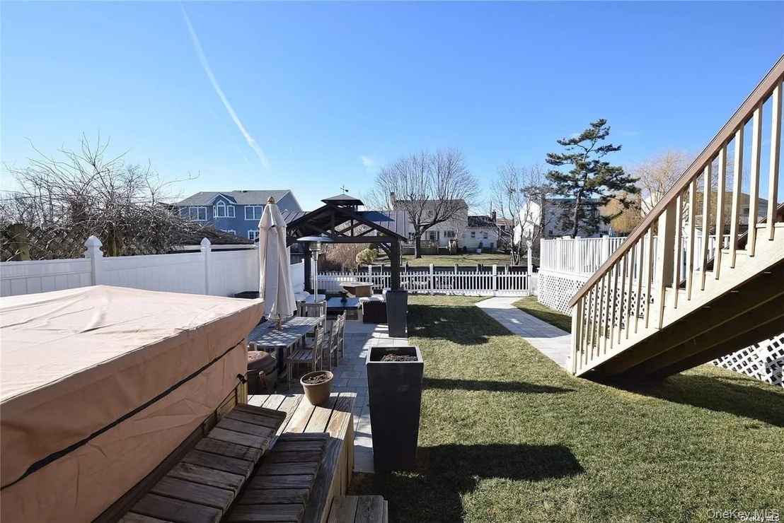 Photo of 3434 Colony Drive