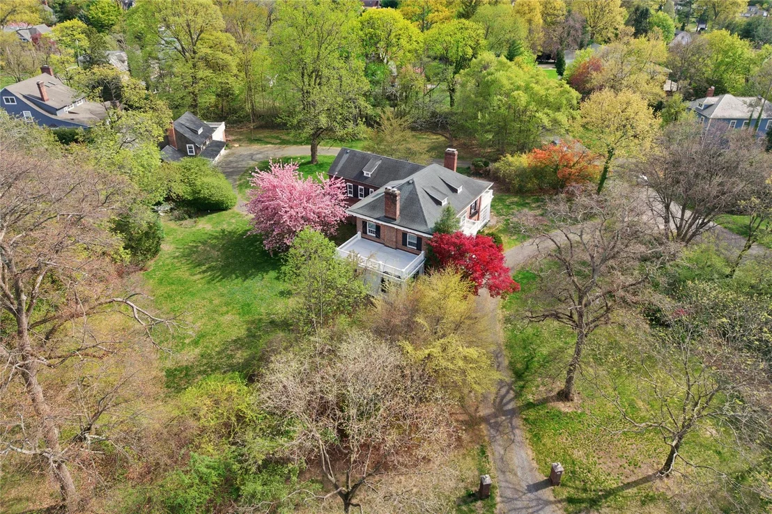 Photo of 44 North Drive