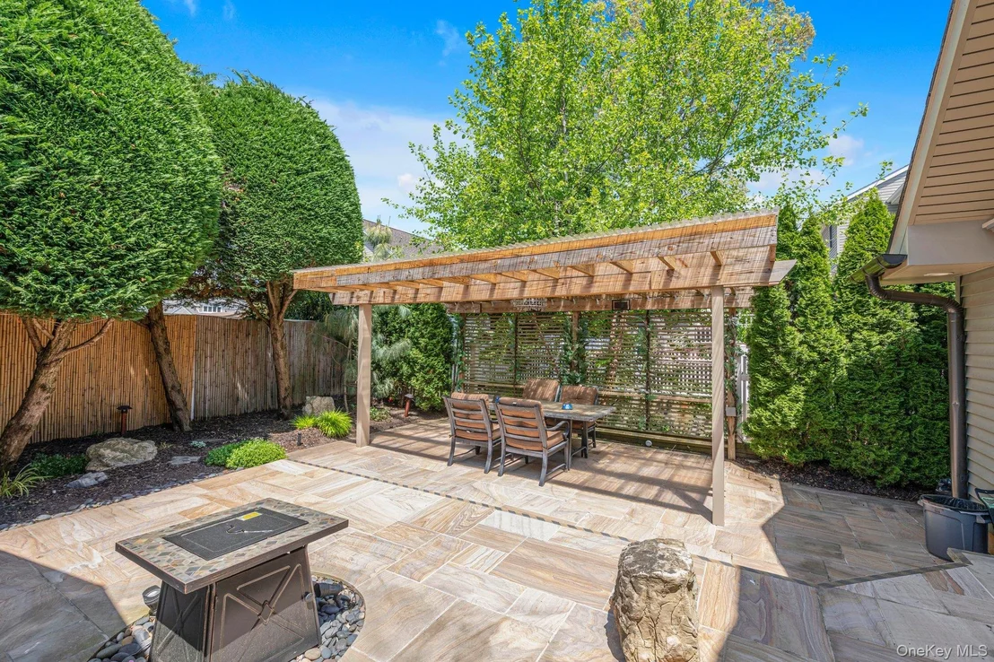 Photo of 33 Nancy Boulevard
