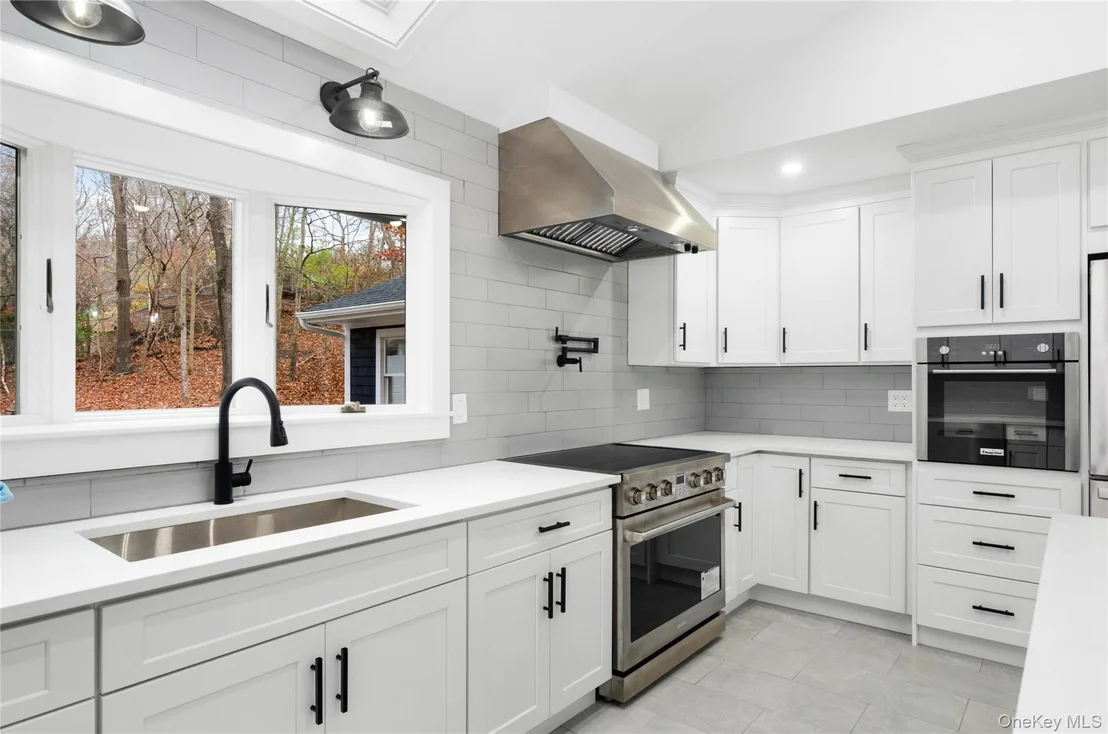 Photo of 150 Remsen Road