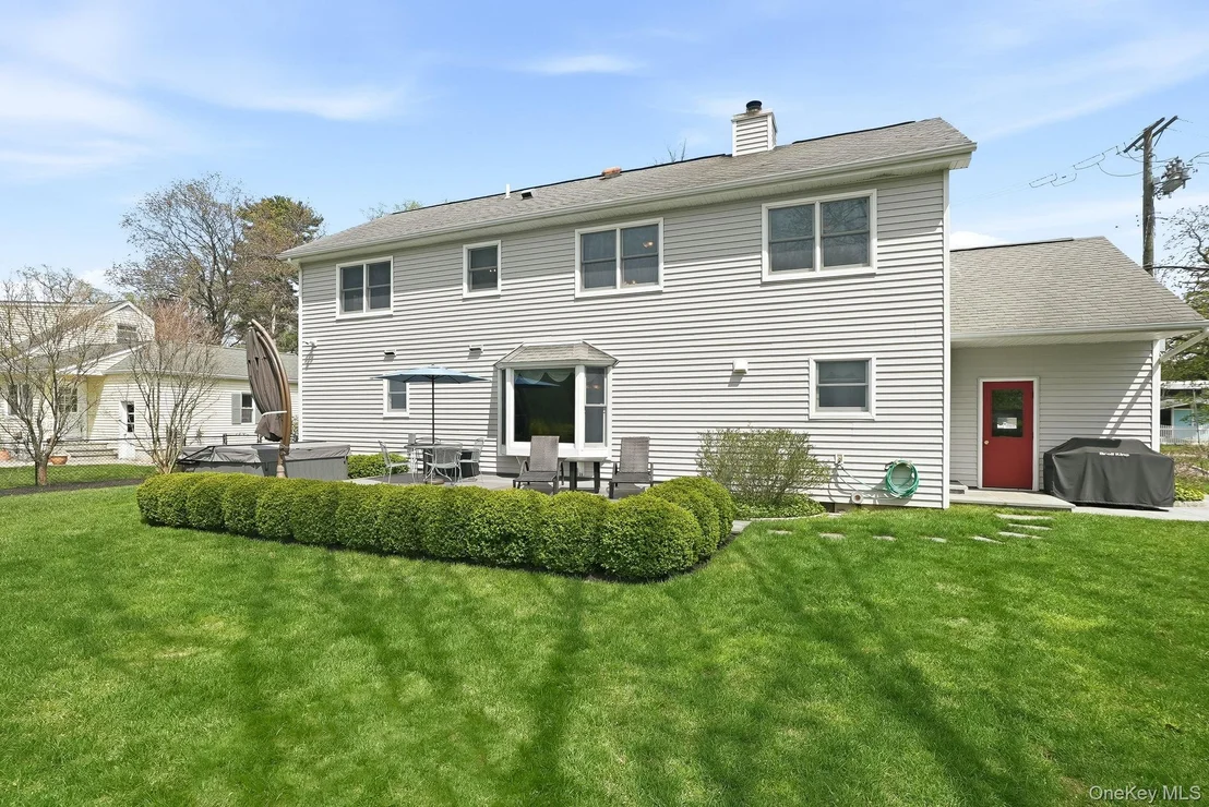 Photo of 73 Sunset Road