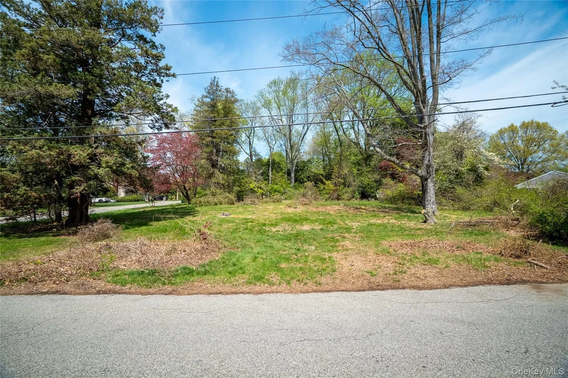 Photo of 104 Westlake Drive