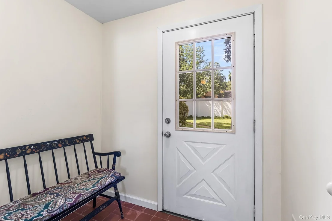 Photo of 1320 Pine Acres Boulevard