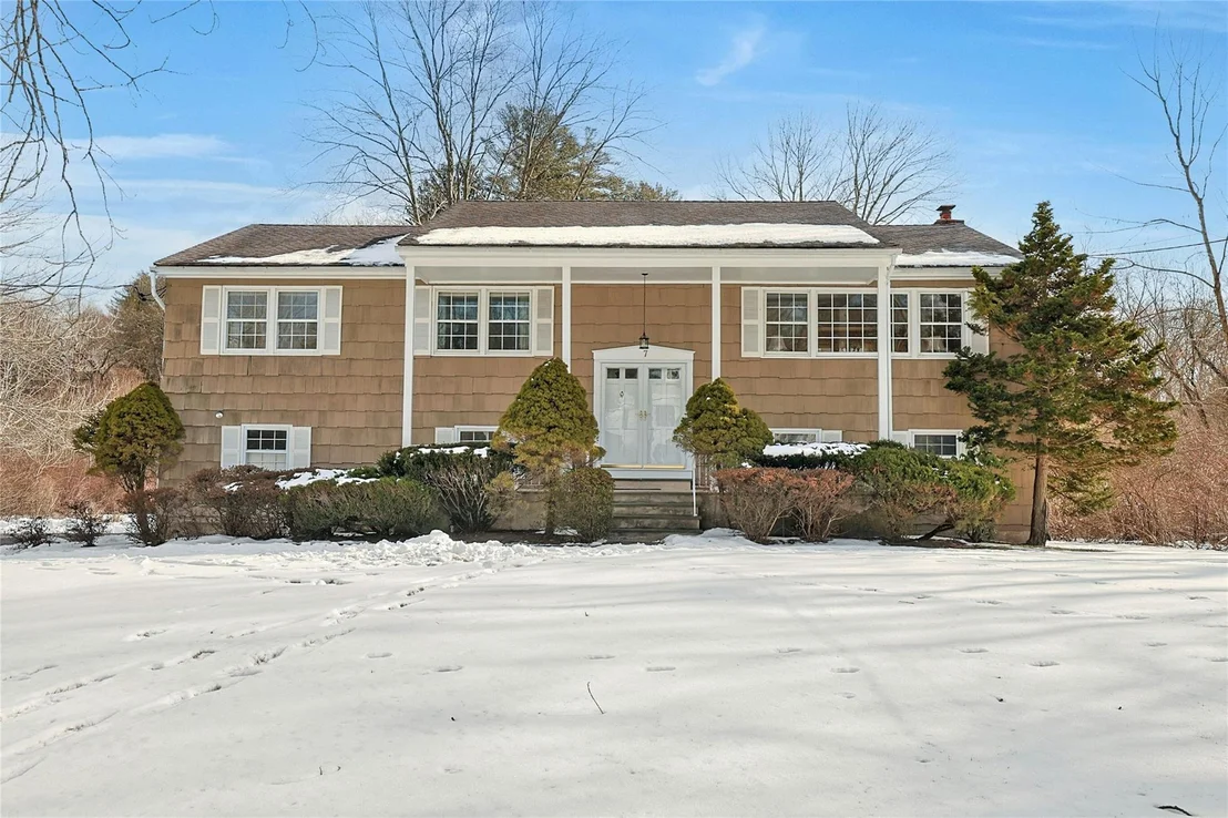 Photo of 7 Oak Hill Road