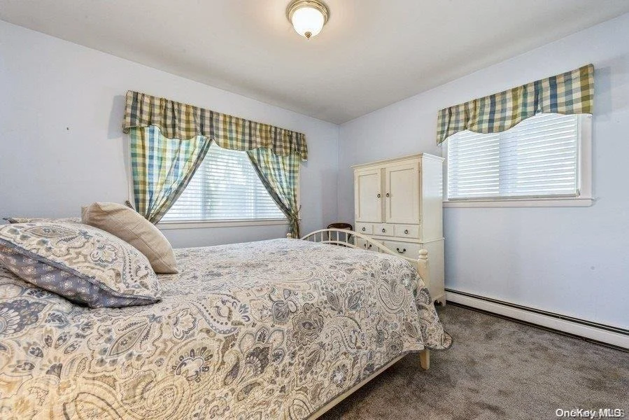 Photo of 1577 Argyle Road