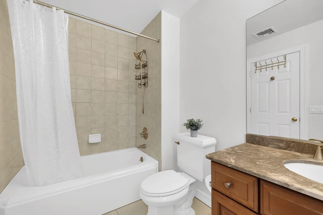 Photo of 10 Fieldstone Drive