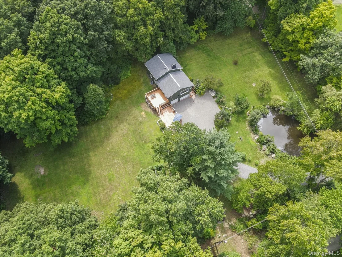 Photo of 212 Old Albany Post Road