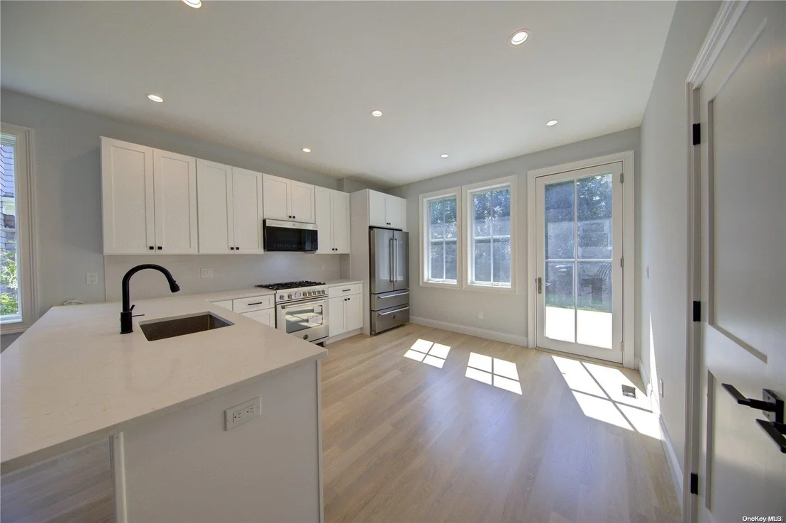 Photo of 4 Crystal Mews Lane